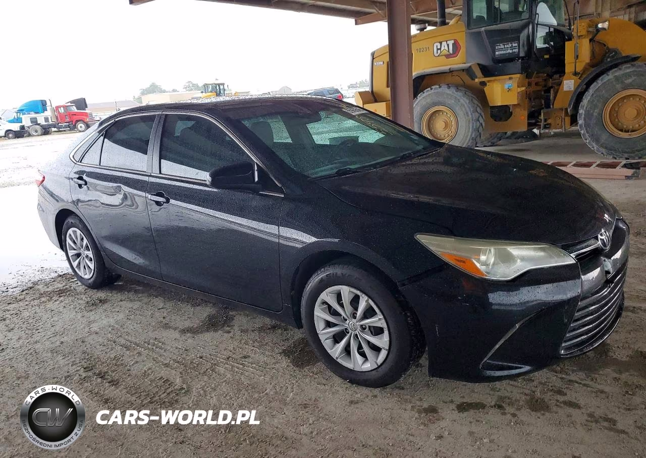 2015 Toyota Camry Le VIN:4T4BF1FK9FR510534 - 4