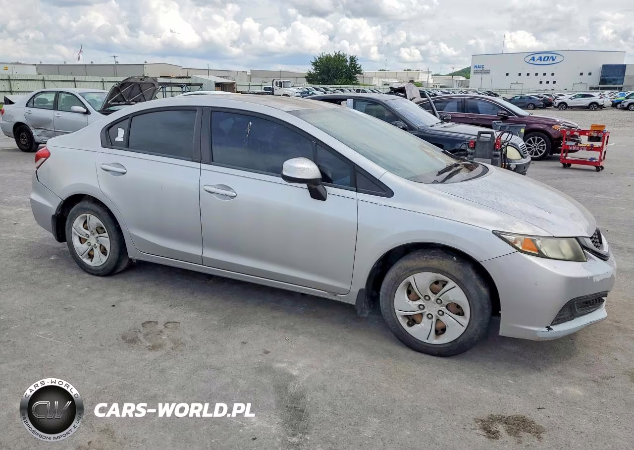 2013 Honda Civic Lx VIN:2HGFB2F59DH561674 - 4