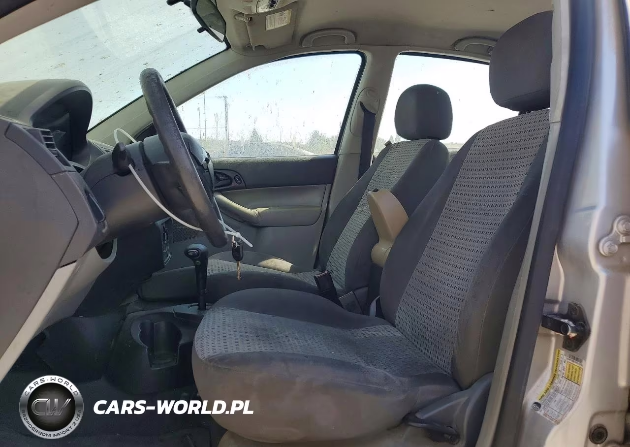 2007 Ford Focus VIN:1FAHP34NX7W232124 - 7