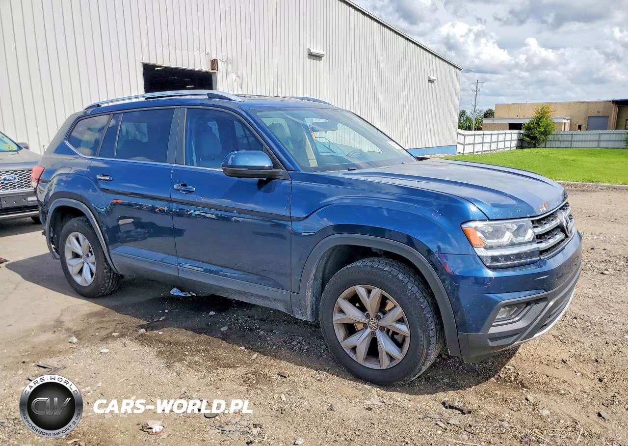 2018 Volkswagen Atlas Se VIN:1V2CR2CA2JC516782 - 4