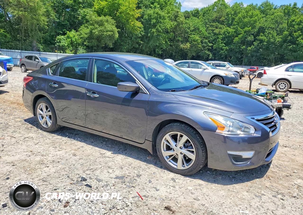 2013 Nissan Altima 2.5 VIN:1N4AL3AP4DN456803 - 4