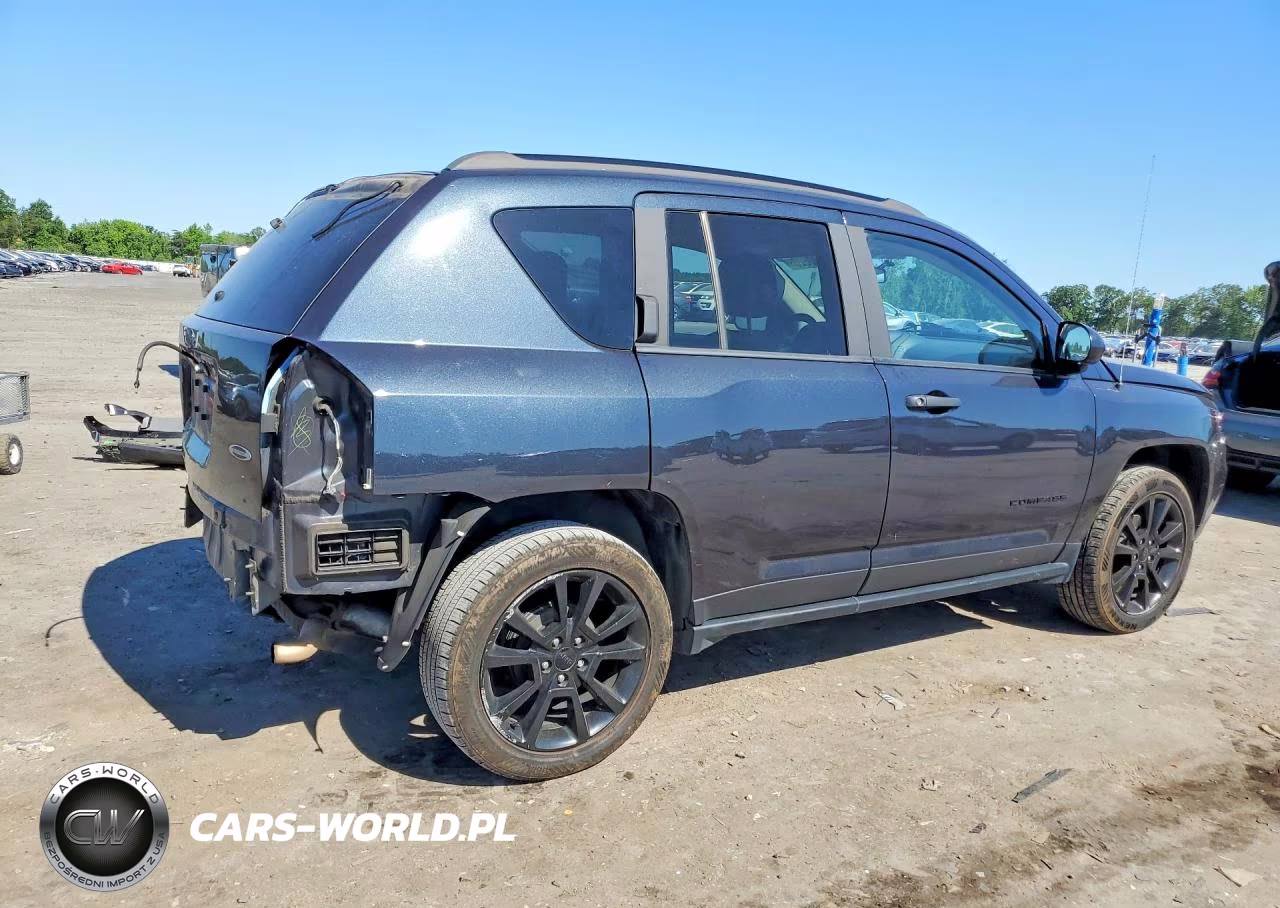 2015 Jeep Compass Sport VIN:1C4NJCBA4FD210970 - 3