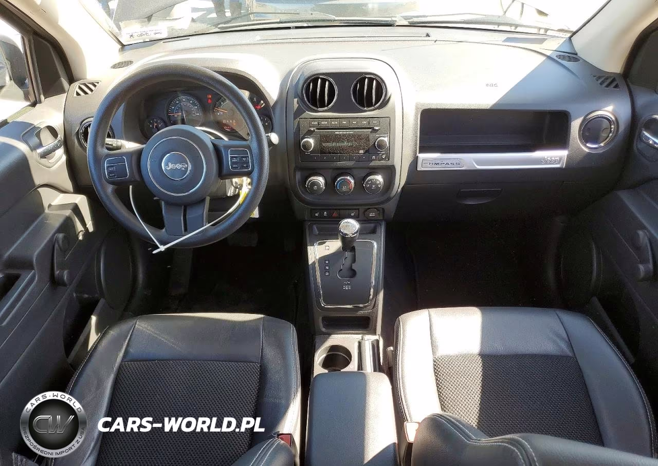 2015 Jeep Compass Sport VIN:1C4NJCBA4FD210970 - 8