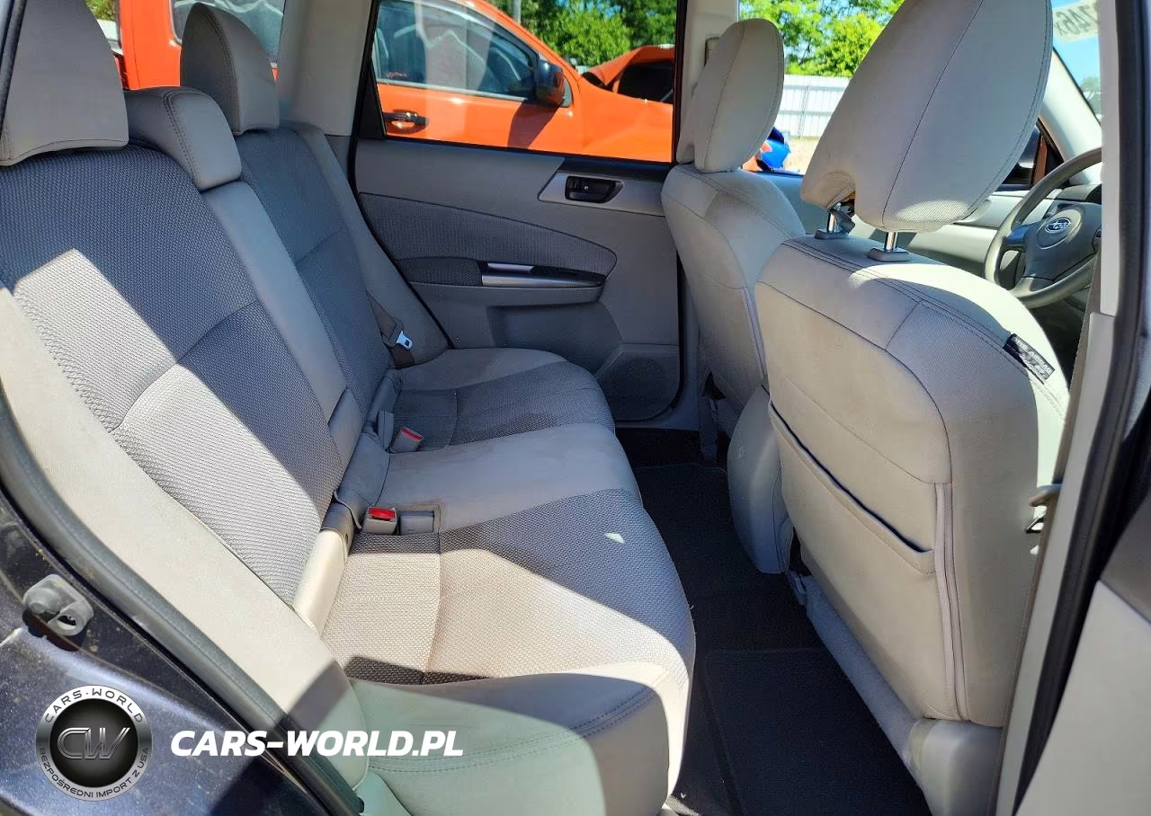 2011 Subaru Forester 2.5X VIN:JF2SHABC4BH752269 - 10