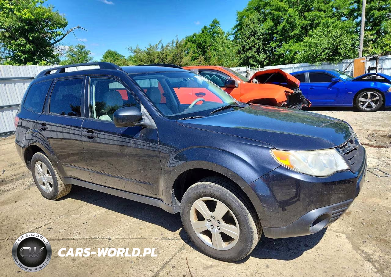 2011 Subaru Forester 2.5X VIN:JF2SHABC4BH752269 - 4