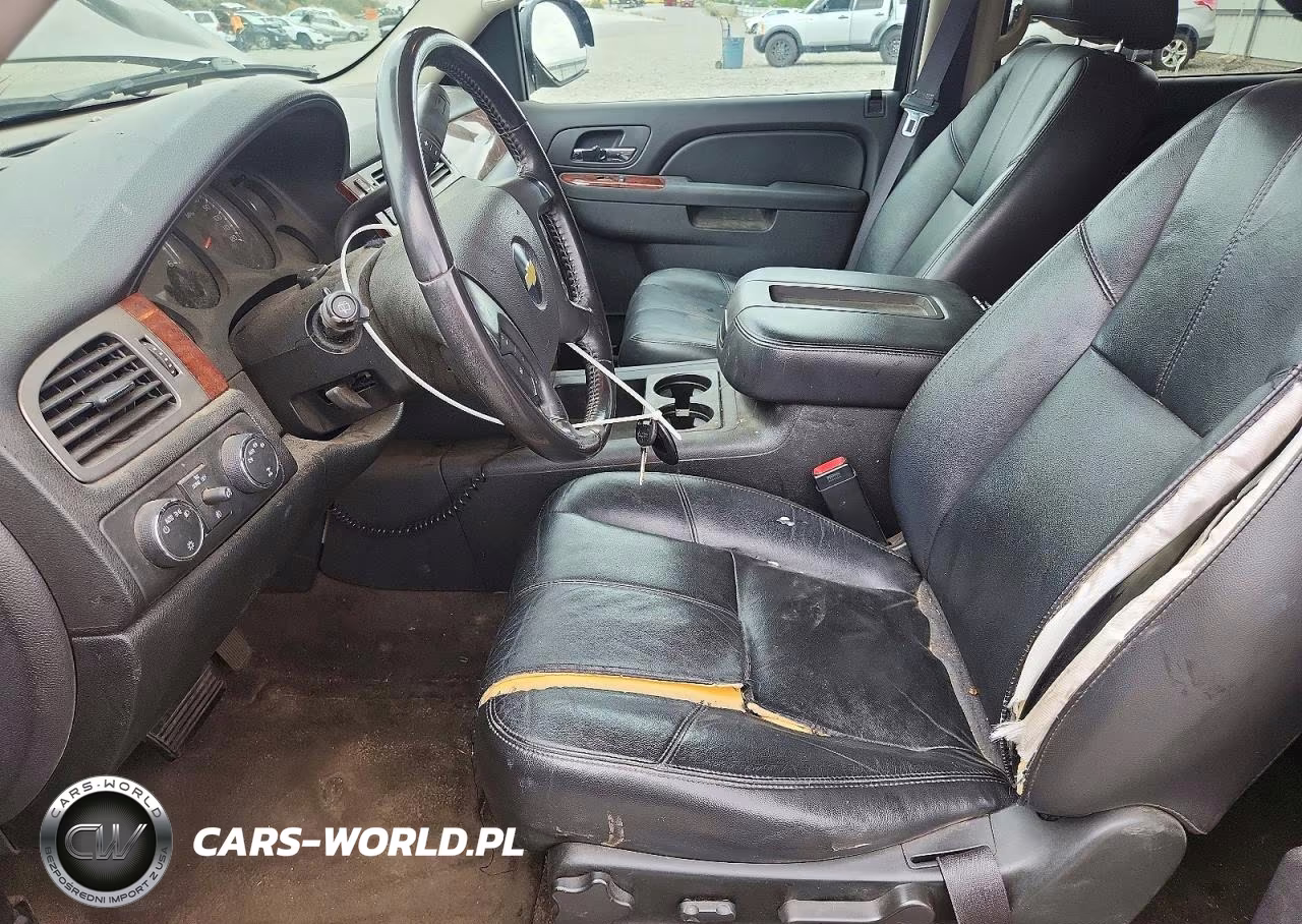 2010 Chevrolet Suburban K1500 Lt VIN:1GNUKJE32AR214139 - 7