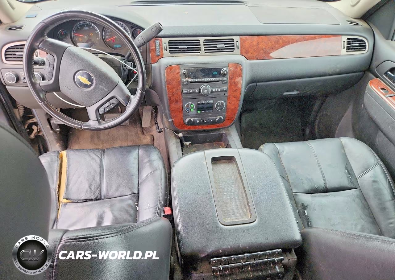 2010 Chevrolet Suburban K1500 Lt VIN:1GNUKJE32AR214139 - 8