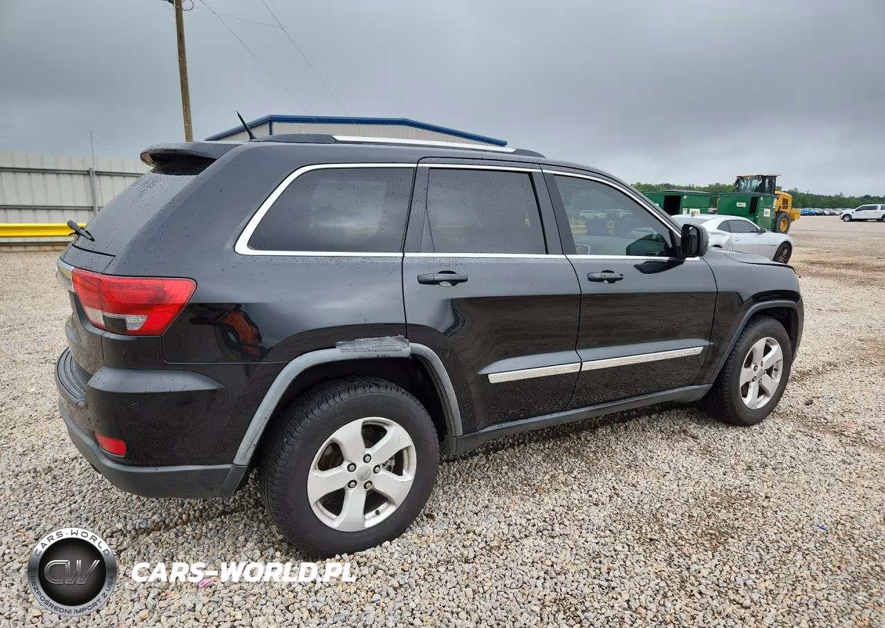 2011 Jeep Grand Cherokee Laredo VIN:1J4RS4GG5BC513476 - 3