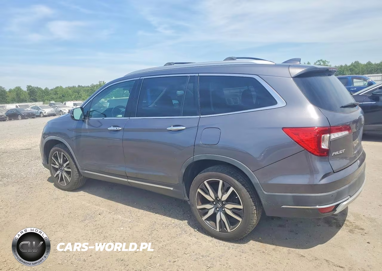 2019 Honda Pilot Touring VIN:5FNYF6H69KB076494 - 2