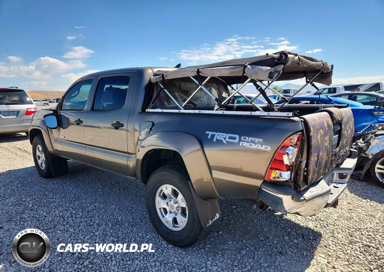 2014 Toyota Tacoma Double Cab VIN:3TMLU4EN0EM137683 - 2