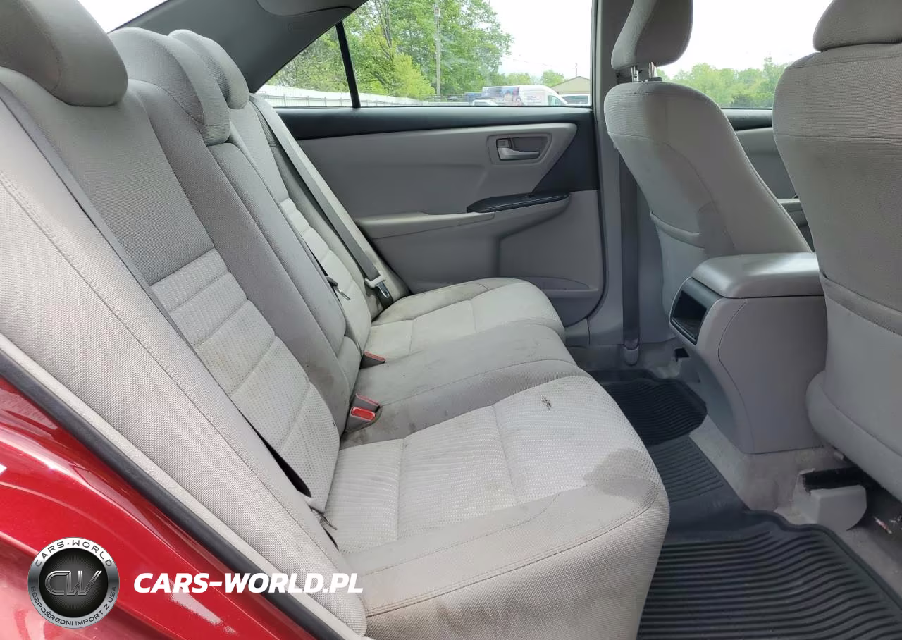 2017 Toyota Camry Le VIN:4T1BF1FK6HU632927 - 10