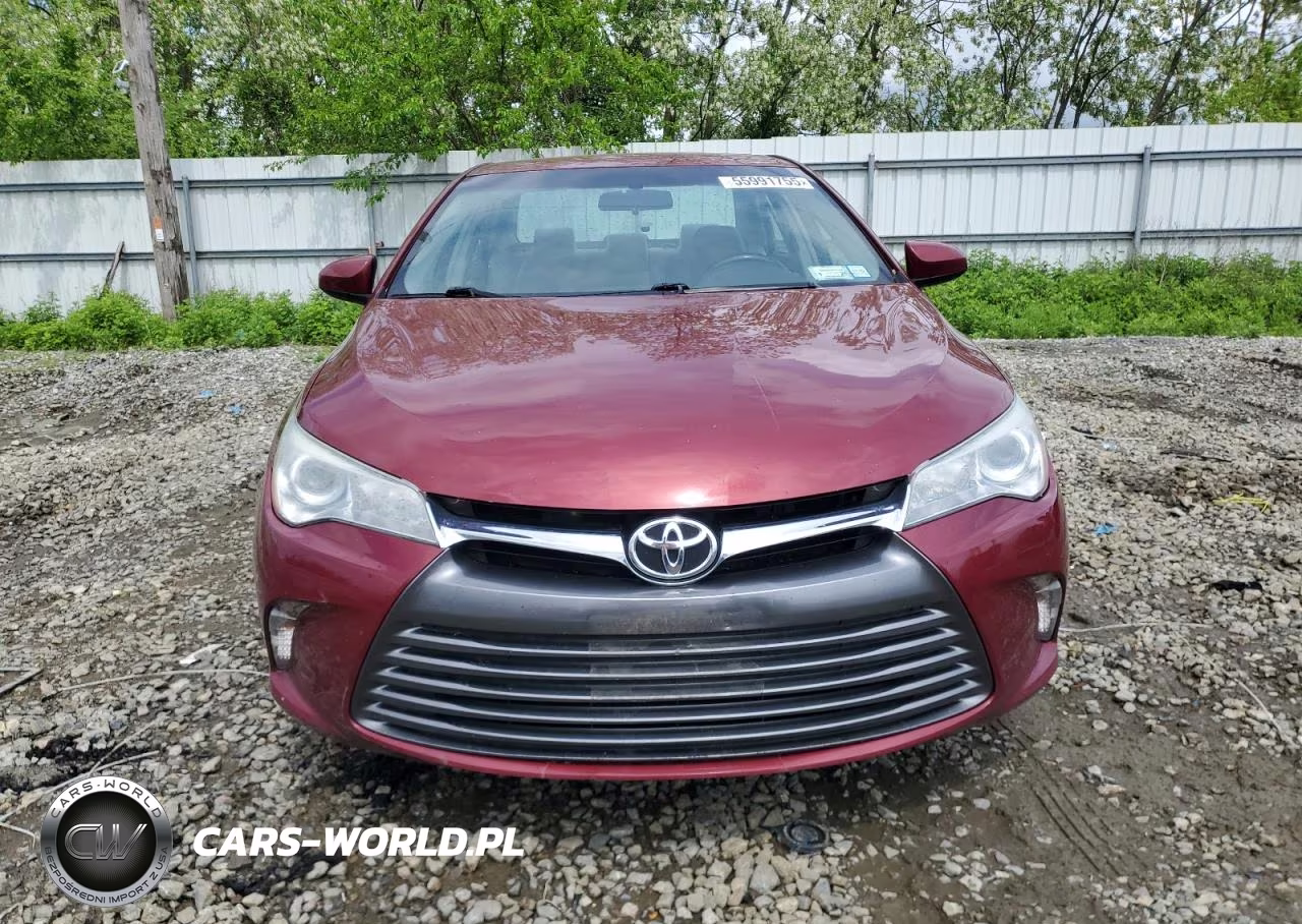 2017 Toyota Camry Le VIN:4T1BF1FK6HU632927 - 5
