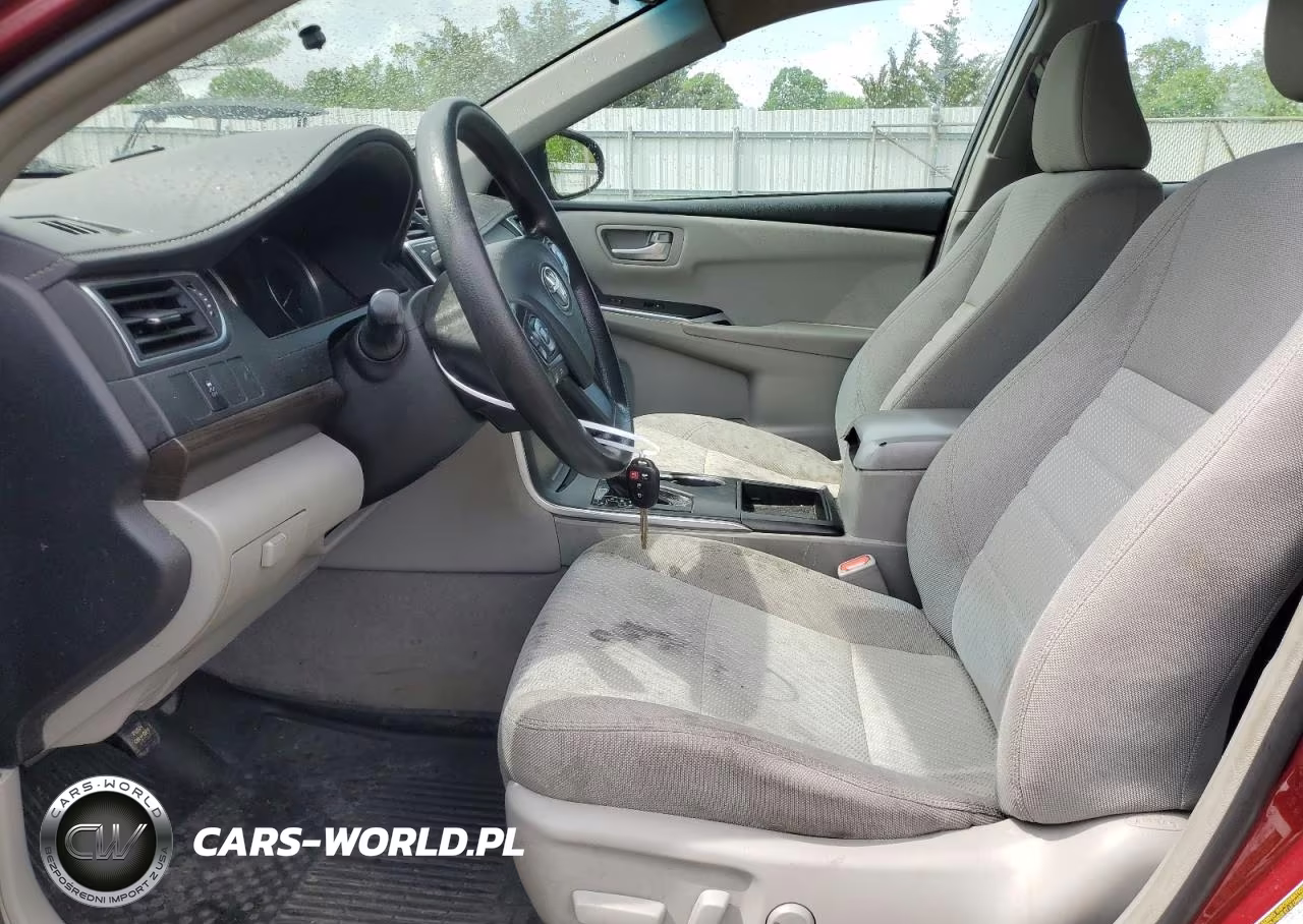 2017 Toyota Camry Le VIN:4T1BF1FK6HU632927 - 7