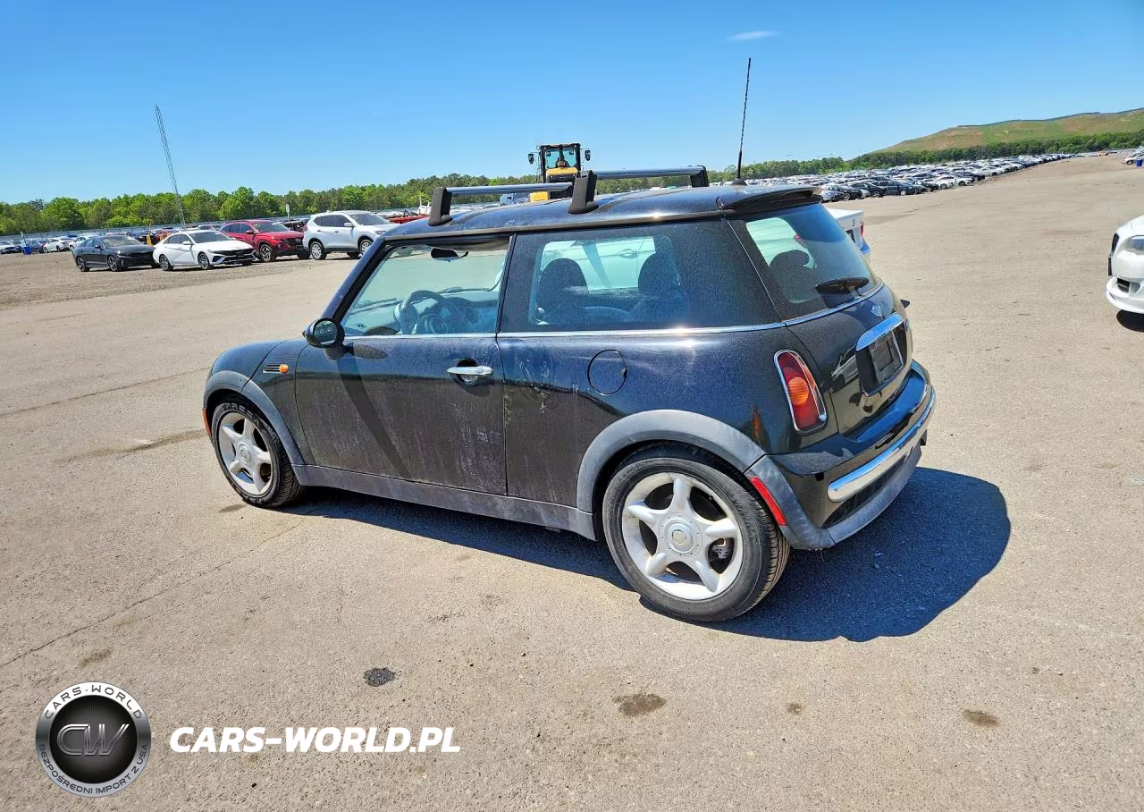2003 Mini Cooper VIN:WMWRC33483TE18548 - 2