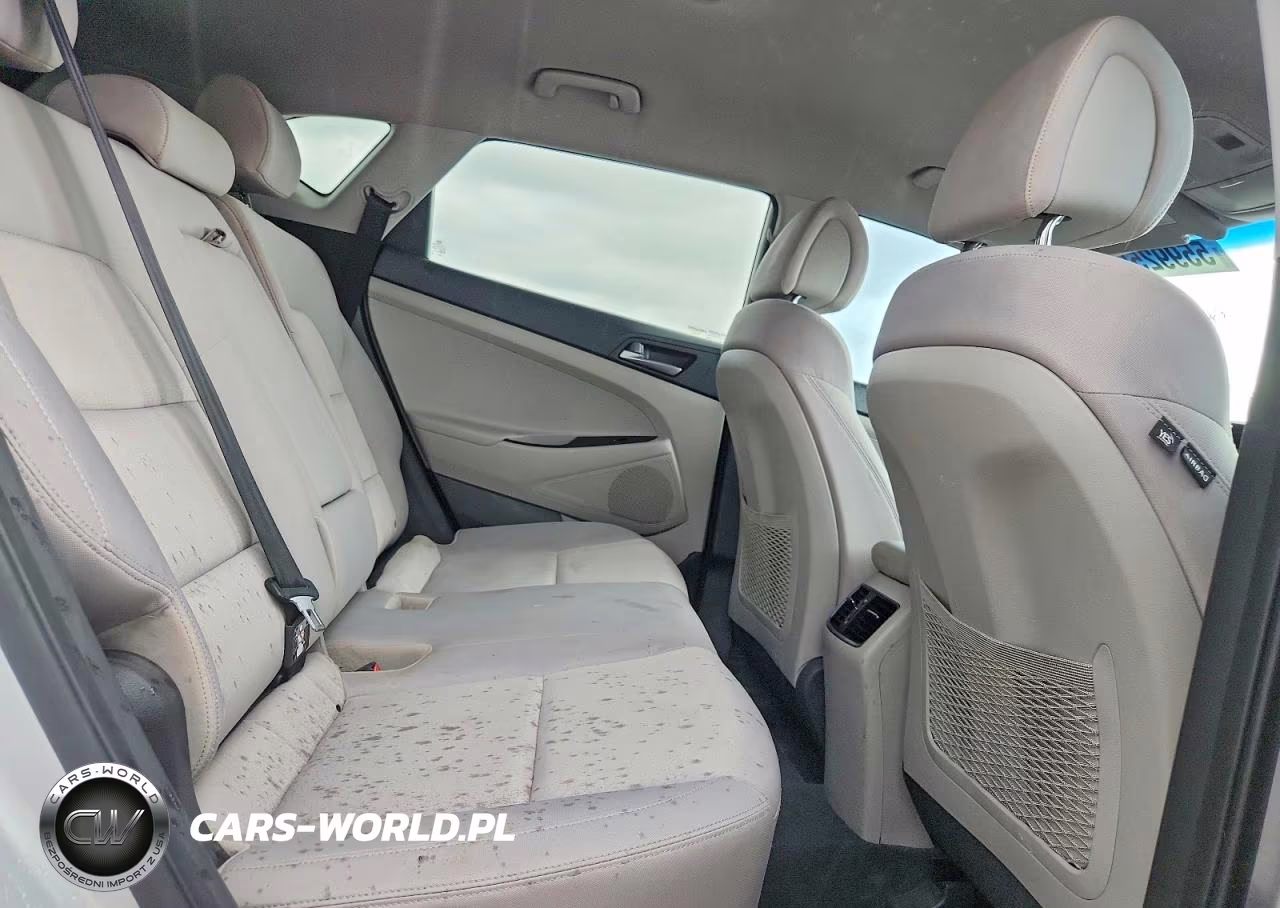 2017 Hyundai Tucson Sport VIN:KM8J33A2XHU521174 - 11