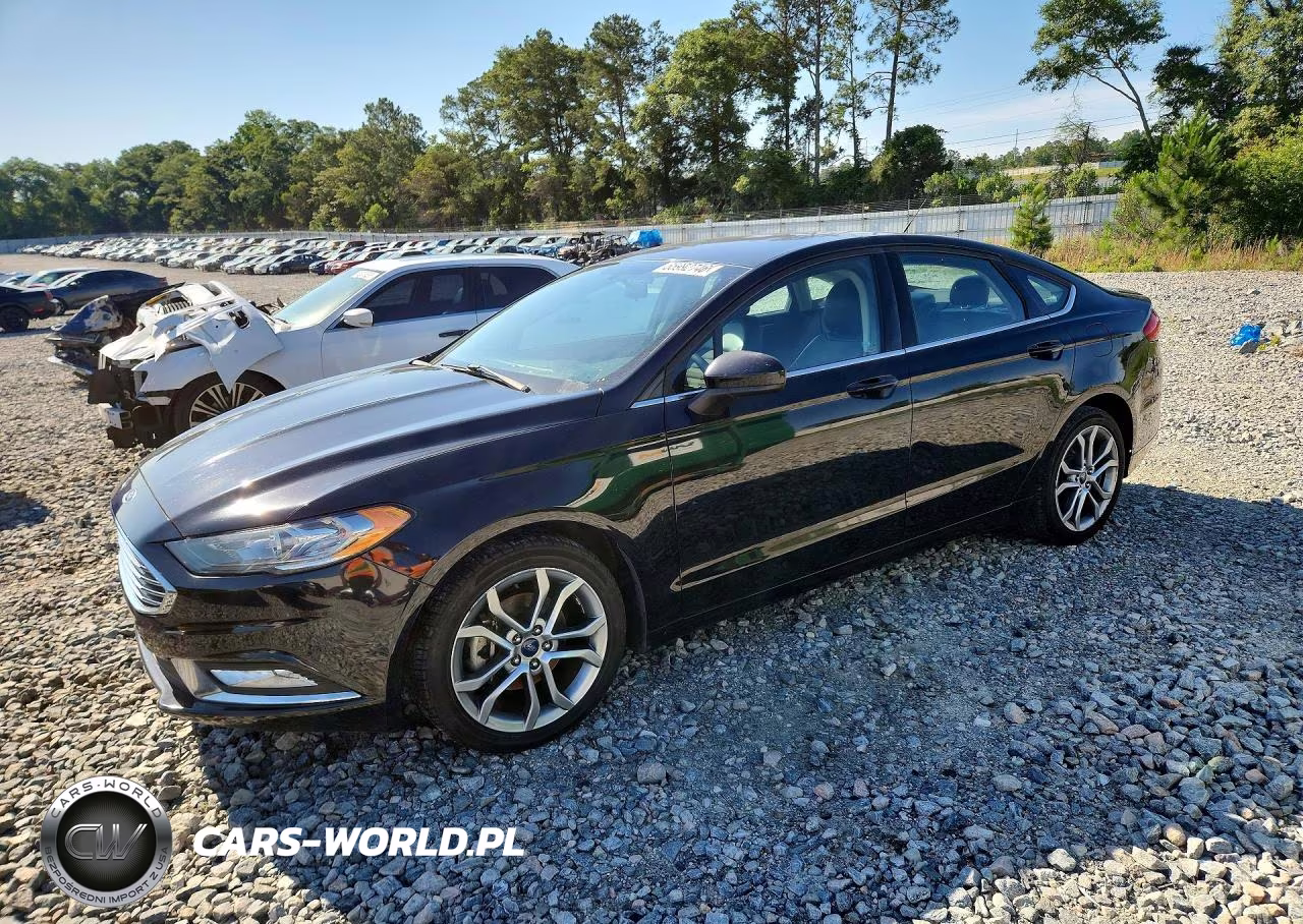 2017 Ford Fusion Se – zdjęcie 1 z 12