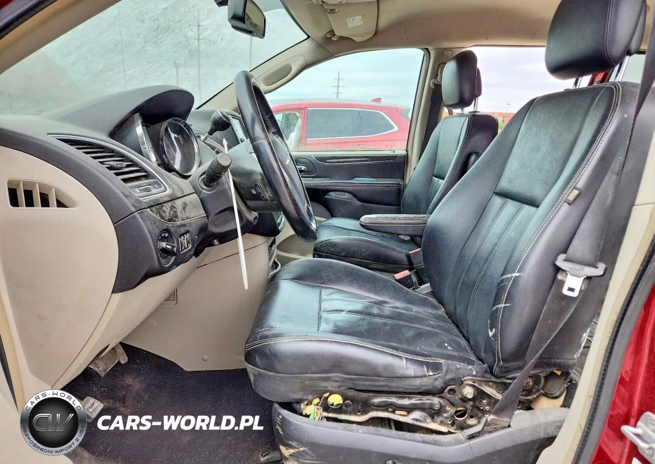 2013 Chrysler Town & Country Touring VIN:2C4RC1BGXDR566466 - 7