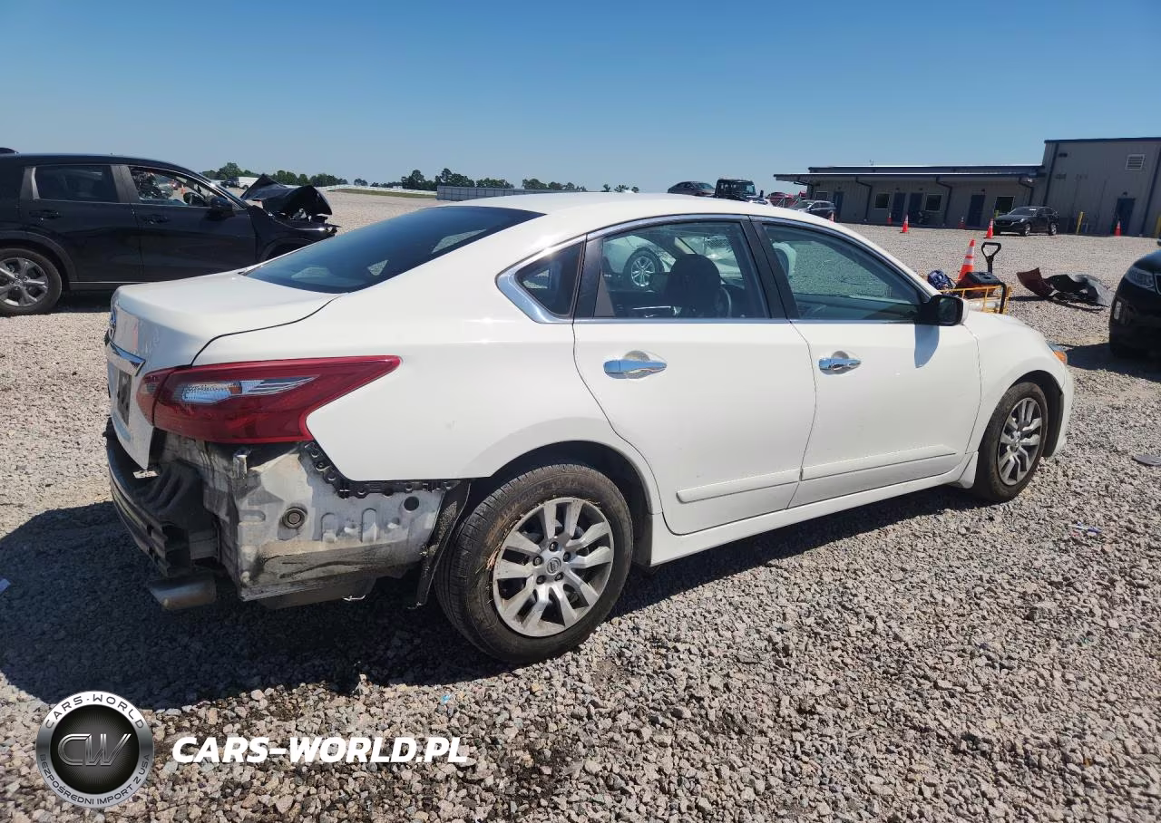 2018 Nissan Altima 2.5 S VIN:1N4AL3AP4JC258357 - 3