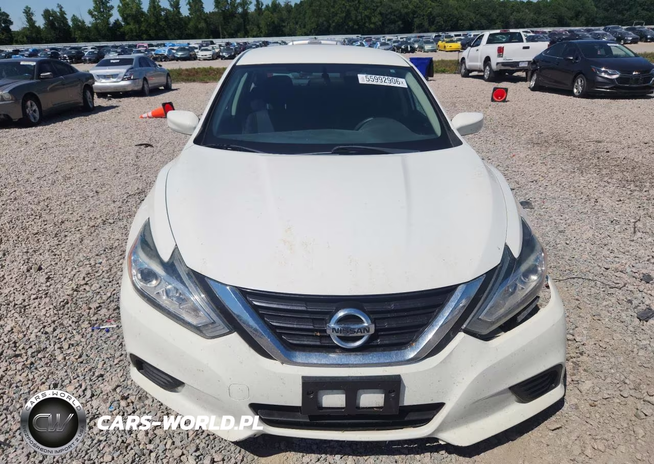2018 Nissan Altima 2.5 S VIN:1N4AL3AP4JC258357 - 5