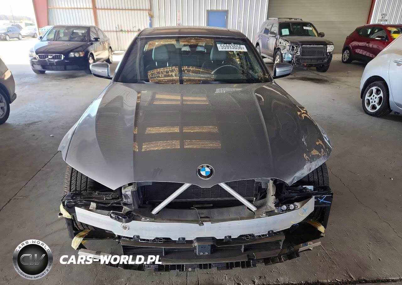 2024 BMW 330I VIN:3MW69FF07R8E35382 - 5