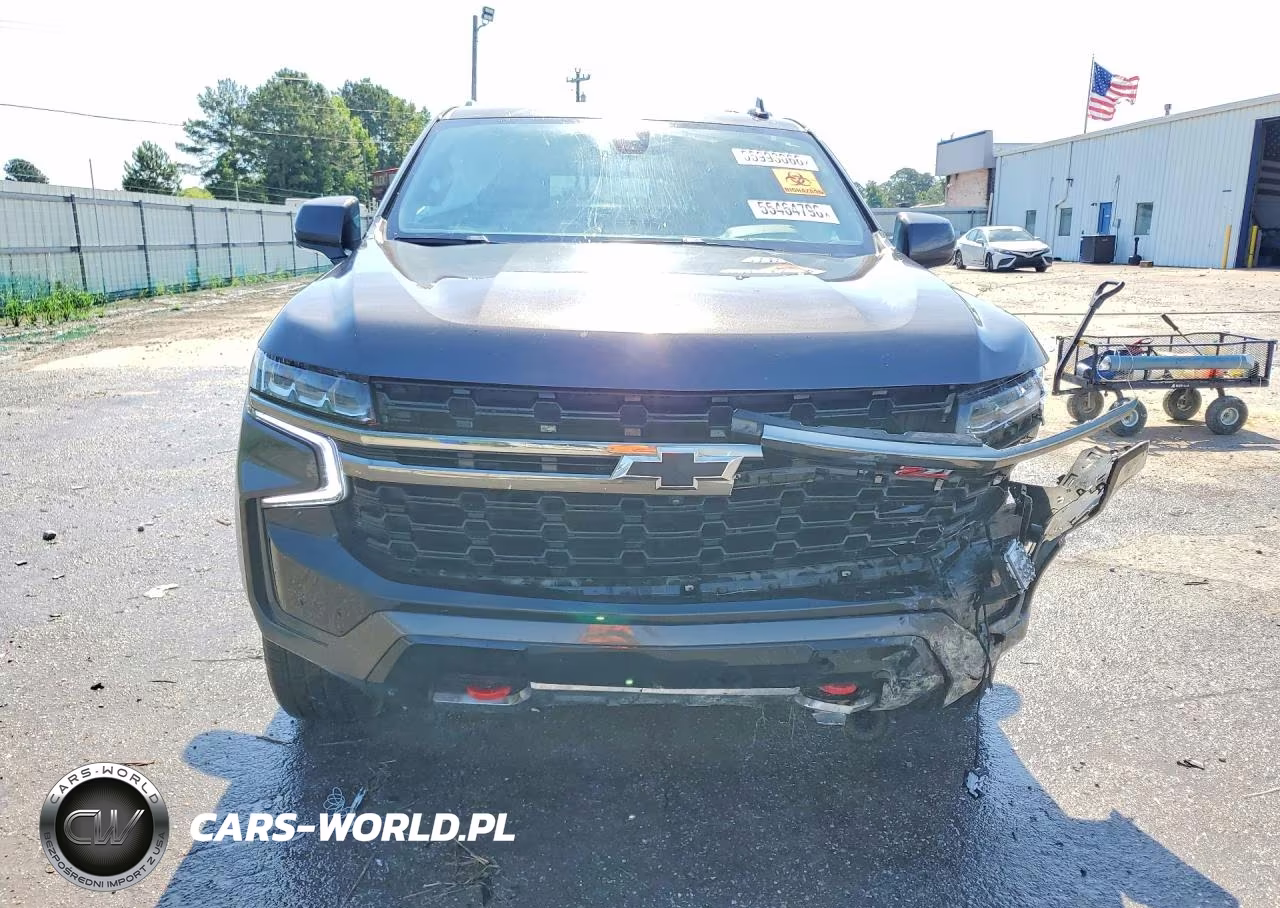 2021 Chevrolet Suburban K1500 Z71 VIN:1GNSKDKD3MR175653 - 5