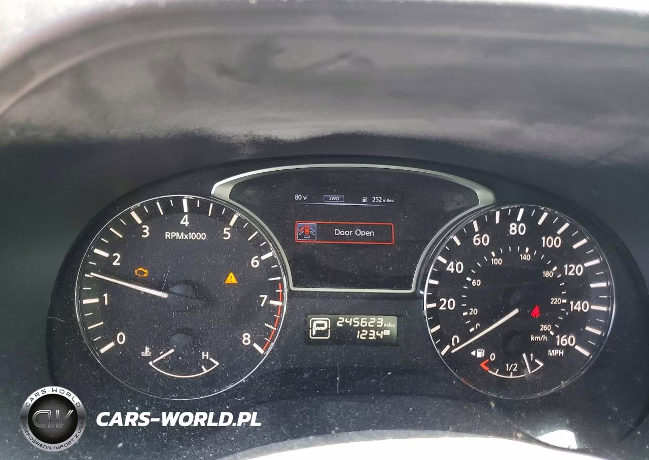 2015 Nissan Pathfinder S VIN:5N1AR2MM4FC686730 - 9