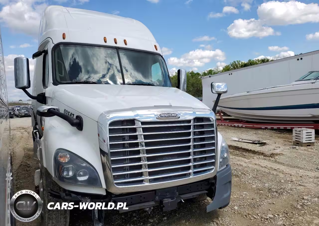 2019 Freightliner Cascadia 125 Semi Truck
