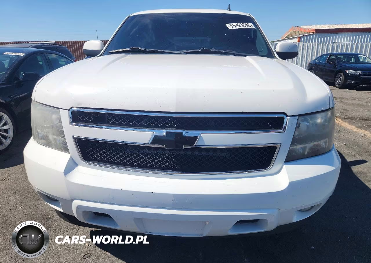 2012 Chevrolet Tahoe Lt VIN:1GNSCBE08CR228145 - 5