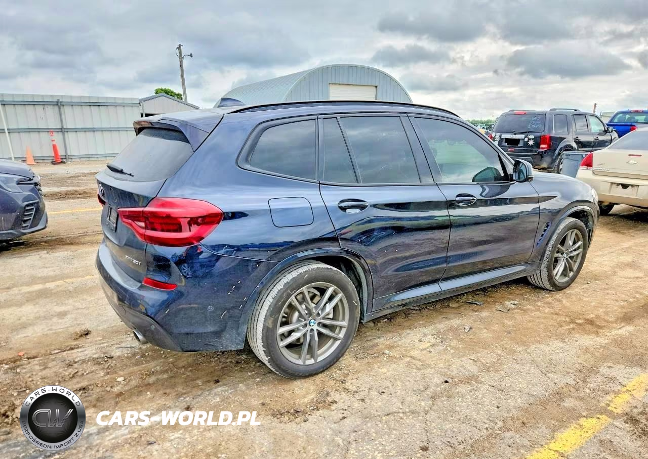2020 BMW X3 xDrive30I VIN:5UXTY5C05L9C23764 - 3
