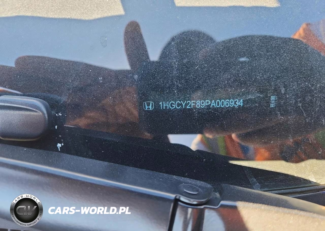 2023 Honda Accord Touring Hybrid VIN:1HGCY2F89PA006934 - 13