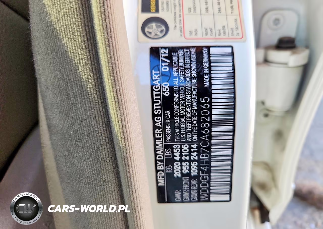 2012 Mercedes-Benz C 250 VIN:WDDGF4HB7CA682065 - 12