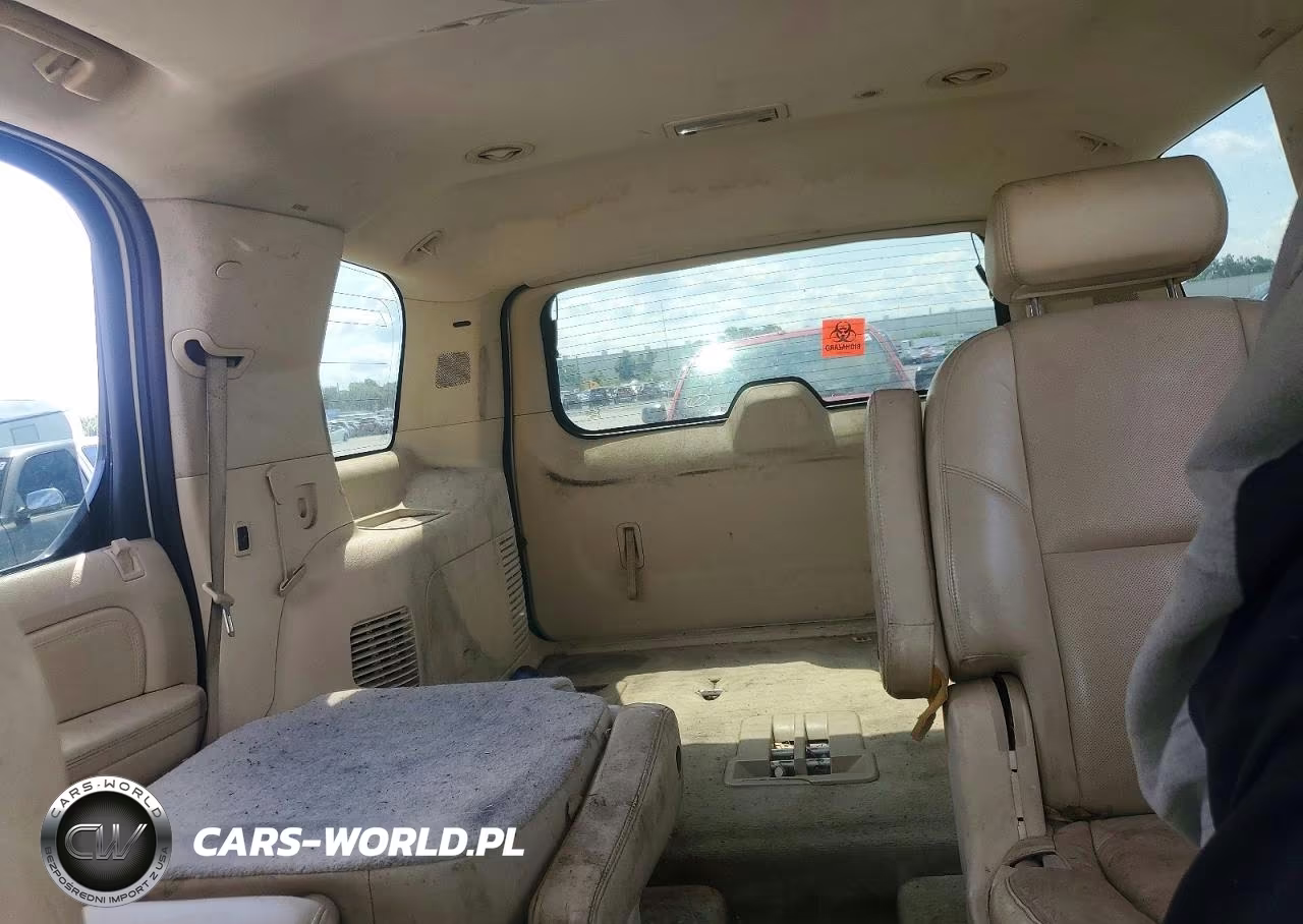 2008 Cadillac Escalade Luxury VIN:1GYFK63868R101411 - 10