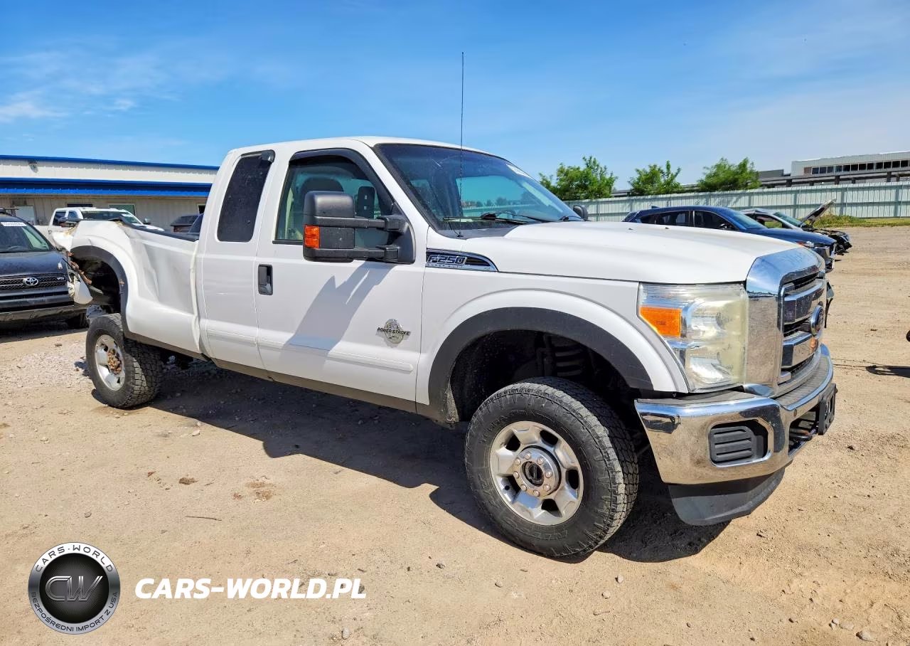 2012 Ford F250 Super Duty VIN:1FT7X2BT0CEC55834 - 4