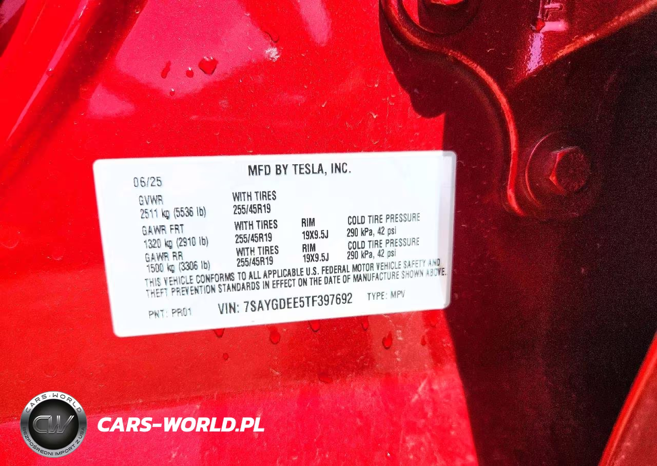 2026 Tesla Model Y VIN:7SAYGDEE5TF397692 - 12