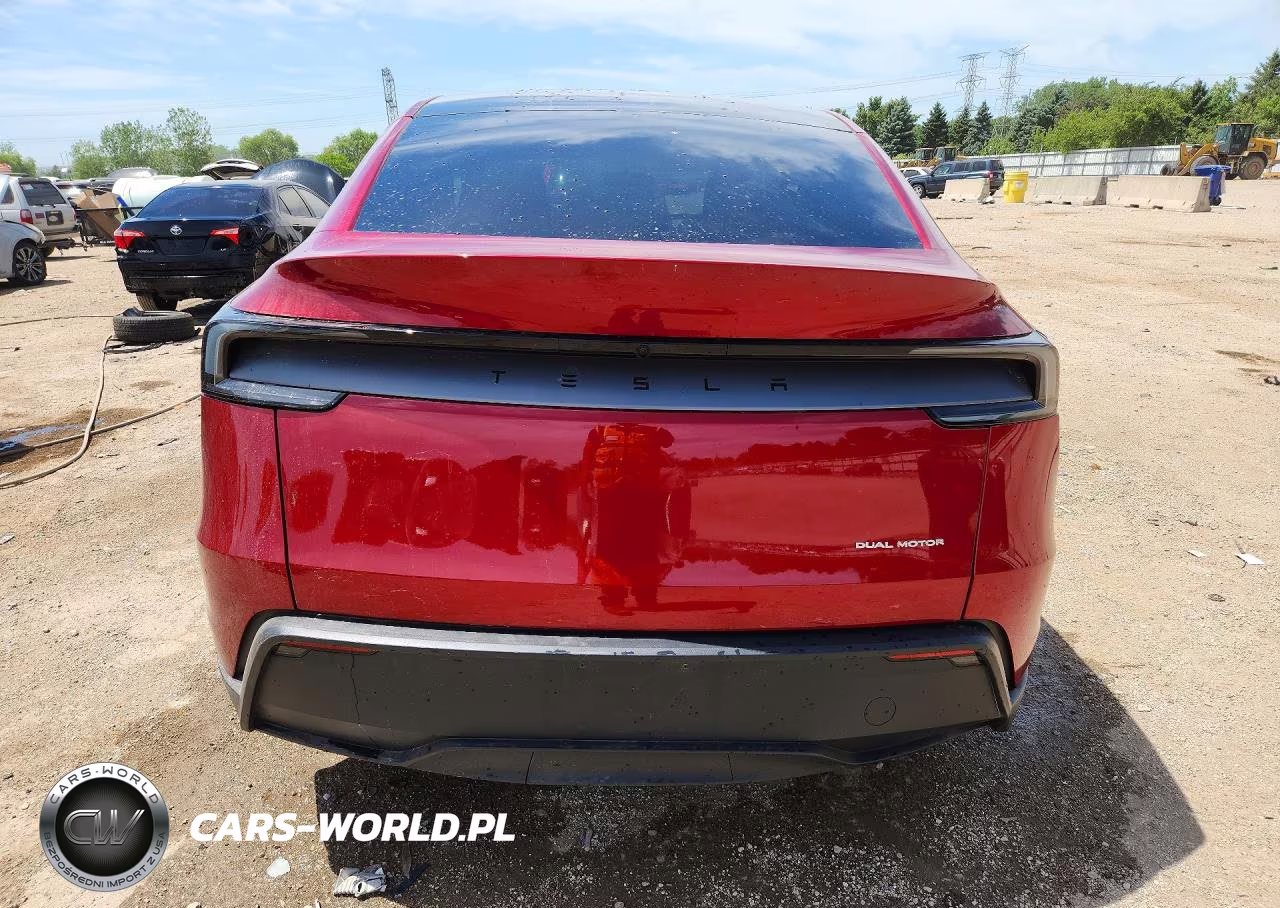 2026 Tesla Model Y VIN:7SAYGDEE5TF397692 - 6