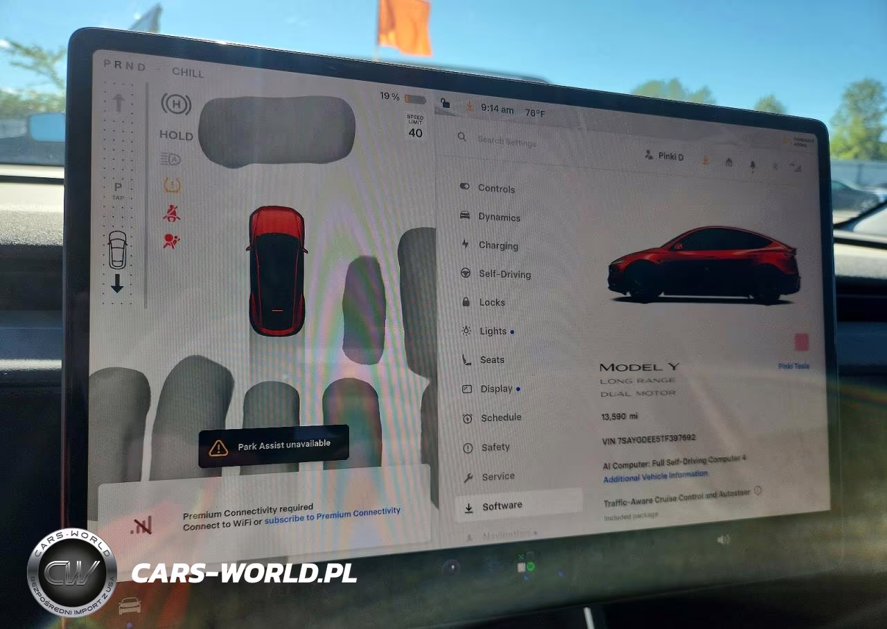 2026 Tesla Model Y VIN:7SAYGDEE5TF397692 - 9