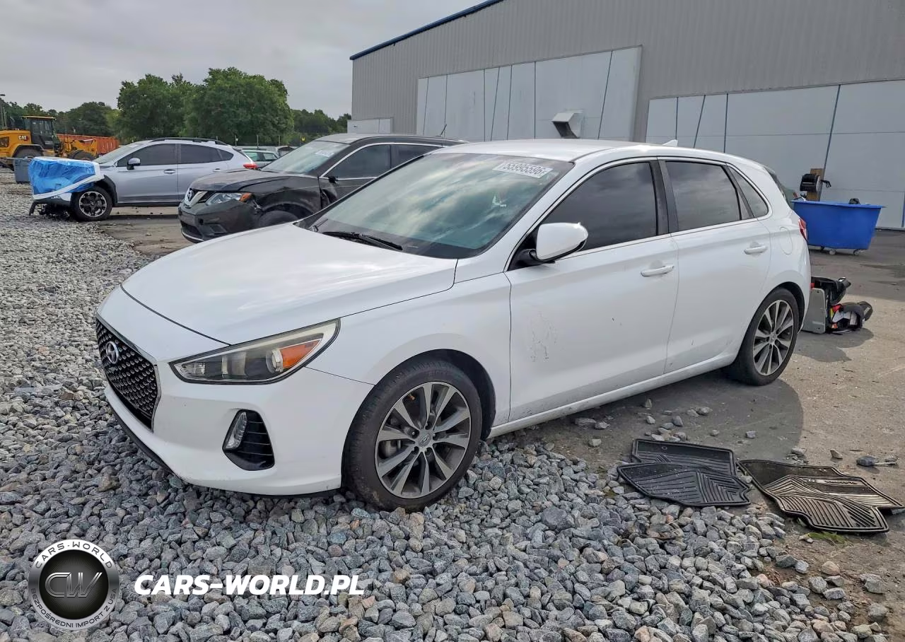 2019 Hyundai Elantra Gt Base – zdjęcie 1 z 12