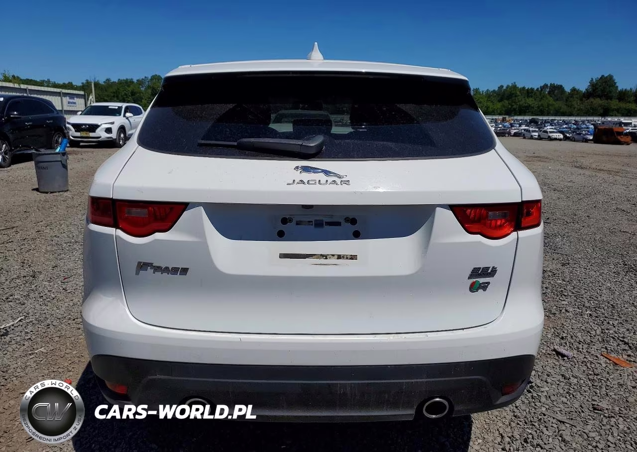 2017 Jaguar F-Pace Premium VIN:SADCJ2BV7HA496696 - 6