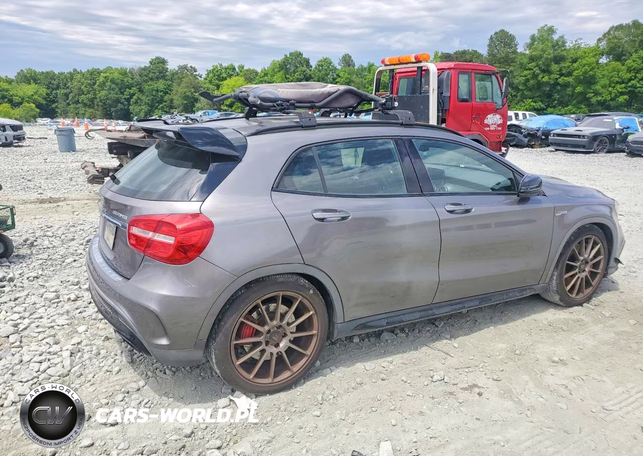 2015 Mercedes-Benz Gla 45 Amg VIN:WDDTG5CBXFJ104796 - 3