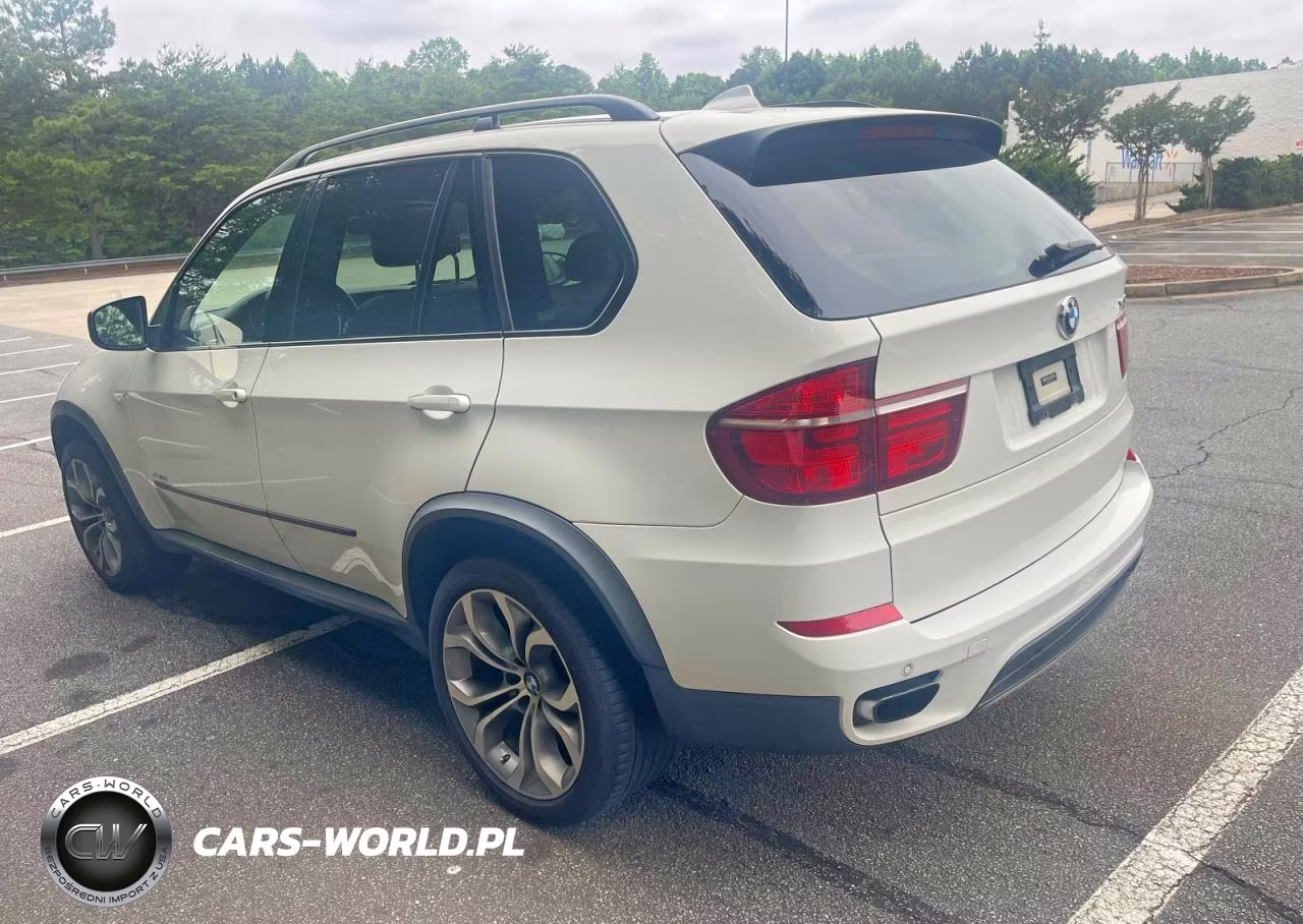 2012 BMW X5 xDrive50I VIN:5UXZV8C52CL425283 - 3