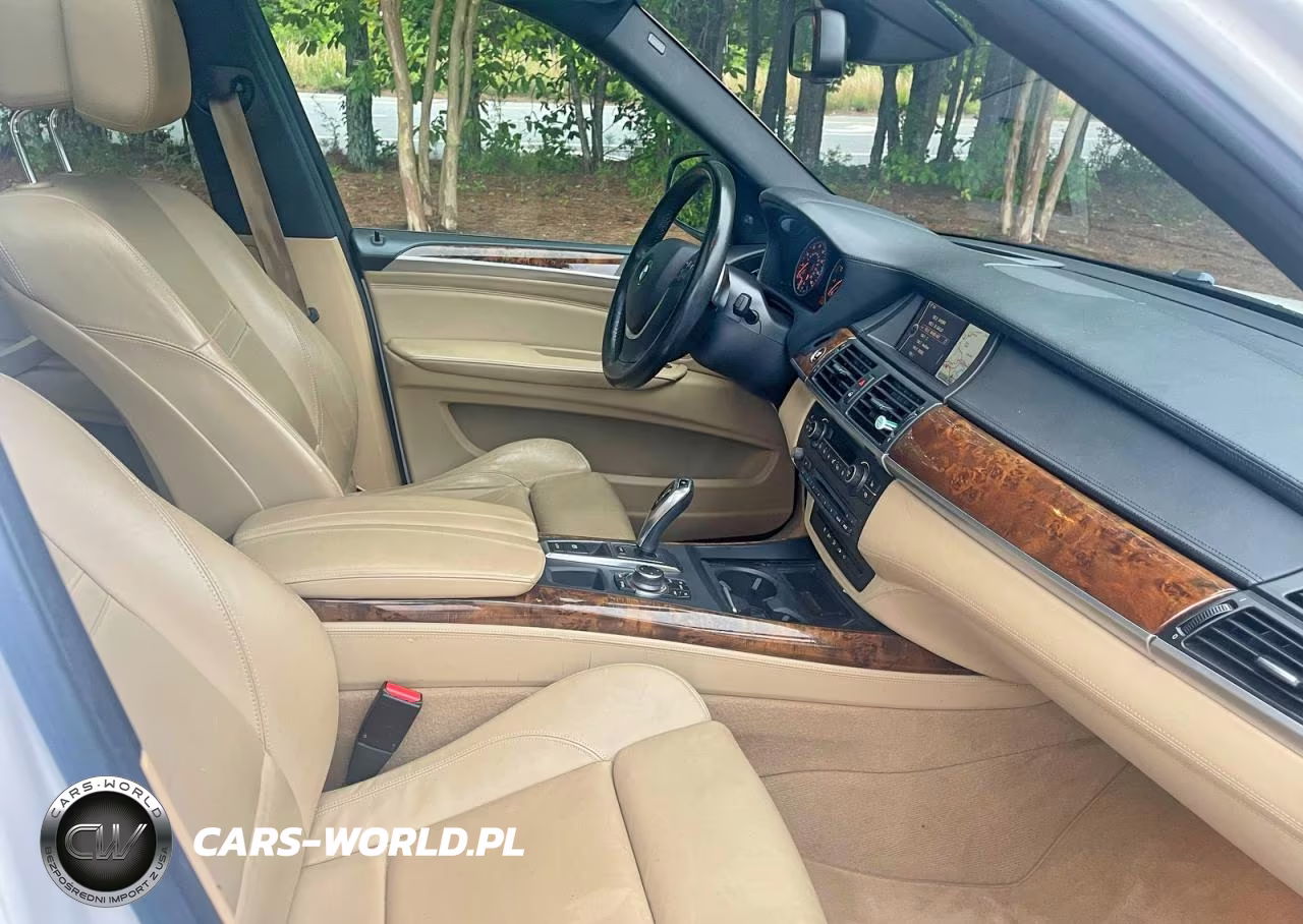 2012 BMW X5 xDrive50I VIN:5UXZV8C52CL425283 - 5