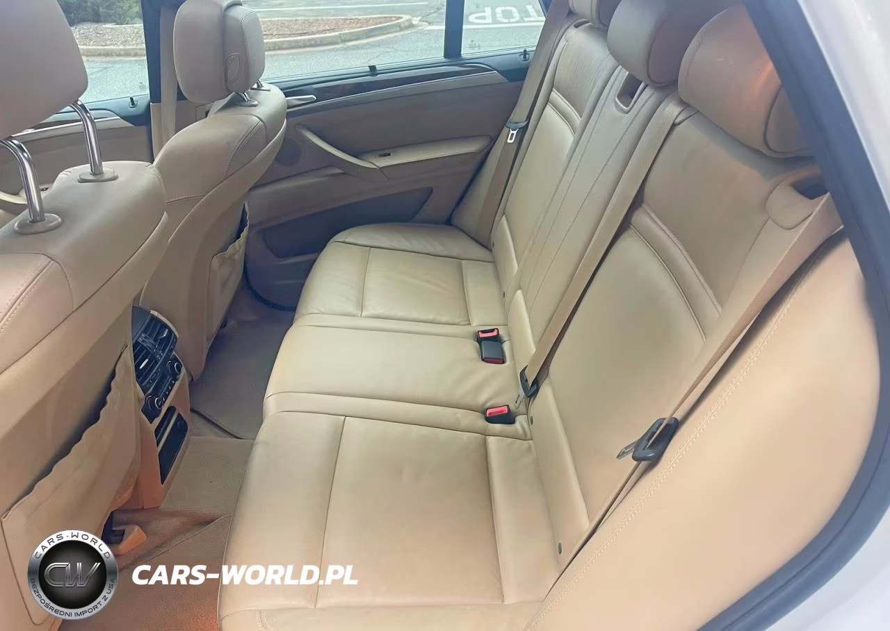 2012 BMW X5 xDrive50I VIN:5UXZV8C52CL425283 - 6