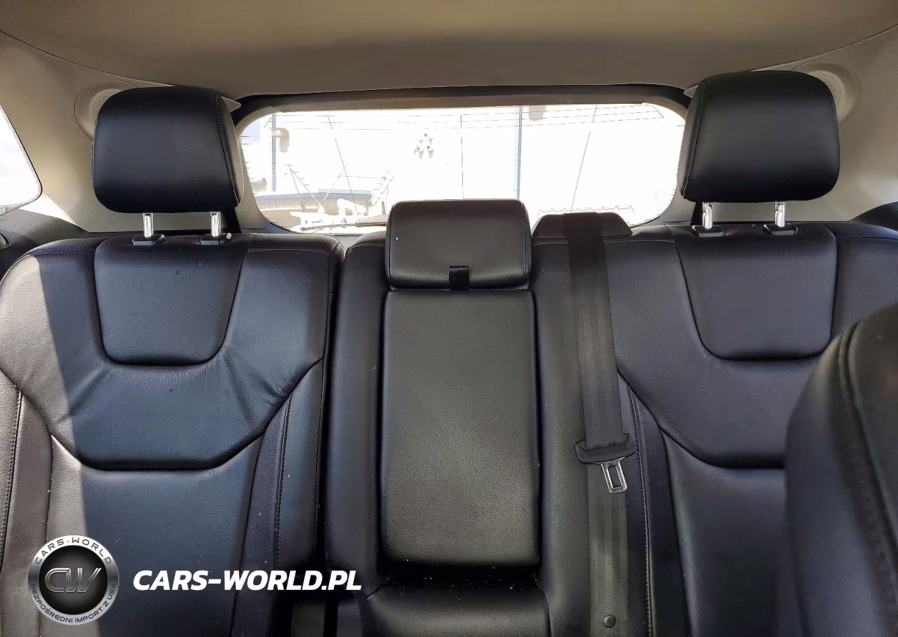 2019 Ford Edge Titanium VIN:2FMPK3K92KBB42465 - 10