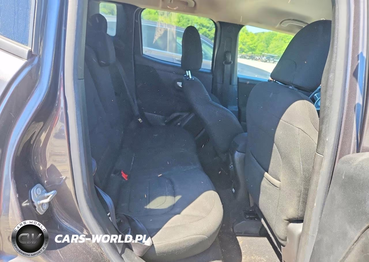 2020 Jeep Renegade Latitude VIN:ZACNJBBB1LPM02439 - 11