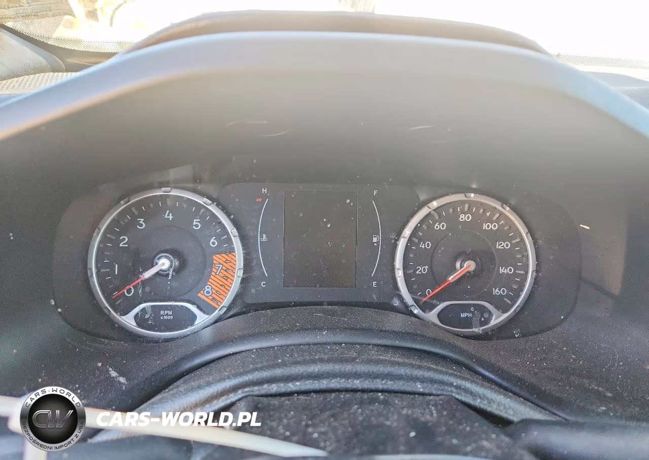 2020 Jeep Renegade Latitude VIN:ZACNJBBB1LPM02439 - 9