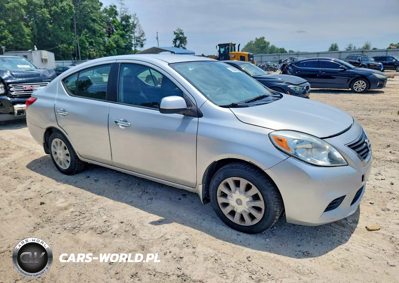 2013 Nissan Versa 1.6 S VIN:3N1CN7AP5DL885598 - 4