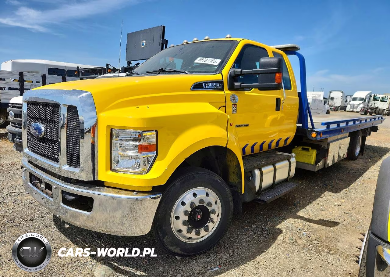 2019 Ford F650 Super Duty – zdjęcie 1 z 13