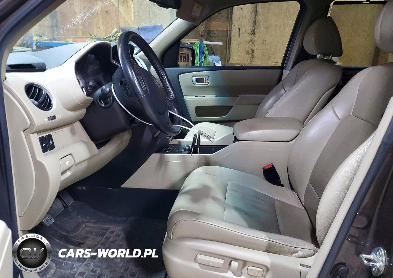 2012 Honda Pilot Touring VIN:5FNYF4H91CB058040 - 7