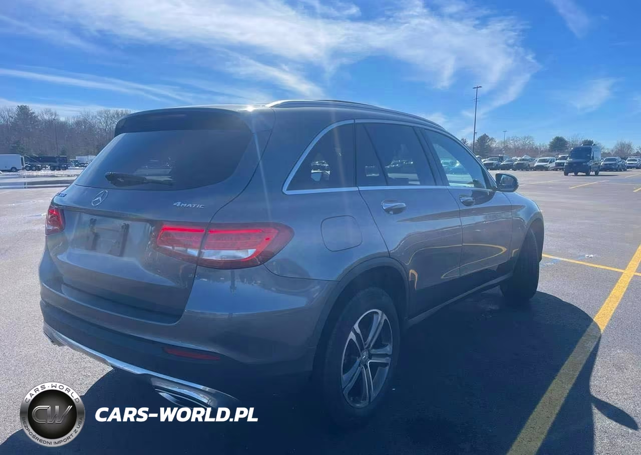 2017 Mercedes-Benz Glc 300 4Matic VIN:WDC0G4KB8HF128331 - 4
