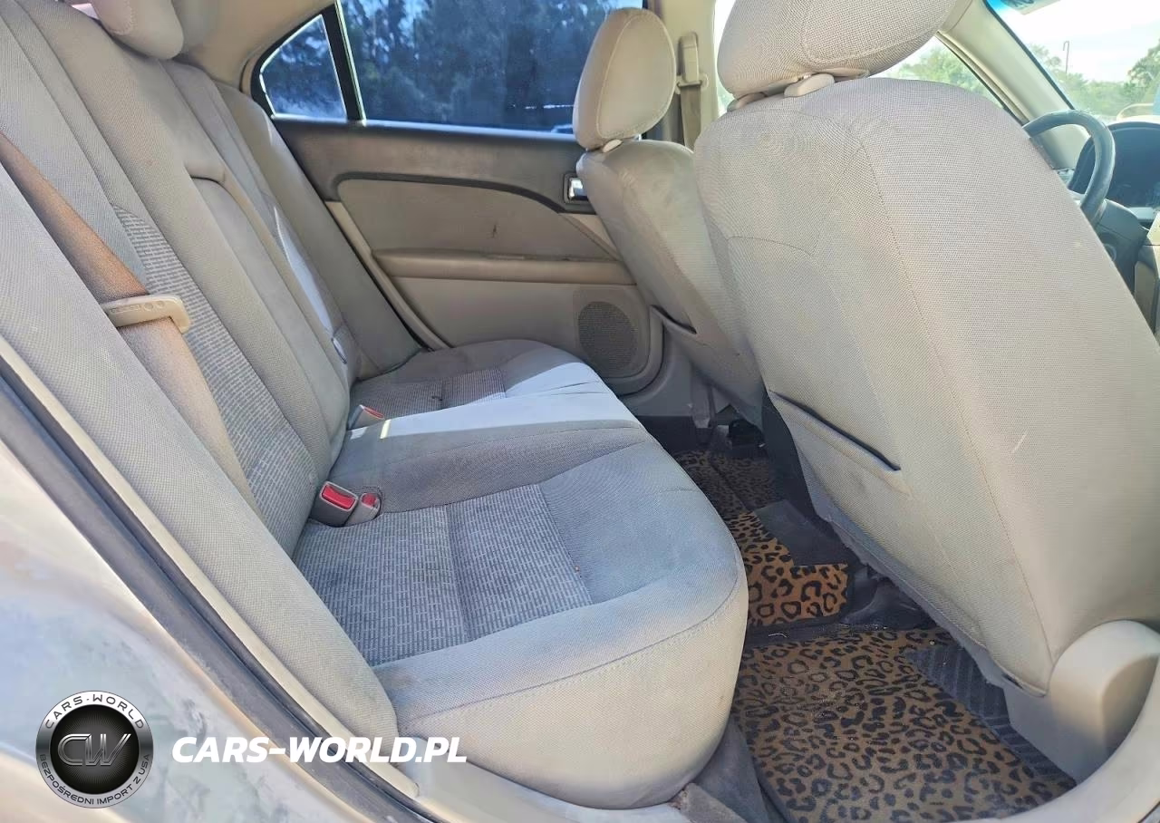 2011 Ford Fusion Se VIN:3FAHP0HA5BR188342 - 10